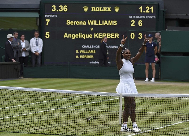 USA's Serena Williams celebrates winning her women's singles final match against Germany's Angelique Kerber at All England Lawn Tennis & Croquet Club, Wimbledon, England, July 9, 2016 (Reuters Photo)