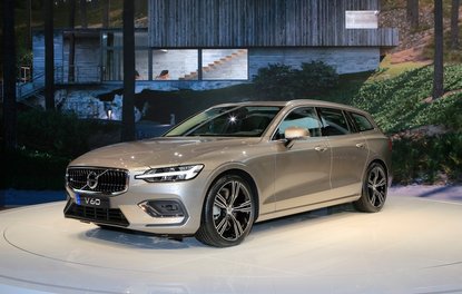 Yeni Volvo V60 Cenevre’de tanıtılıyor