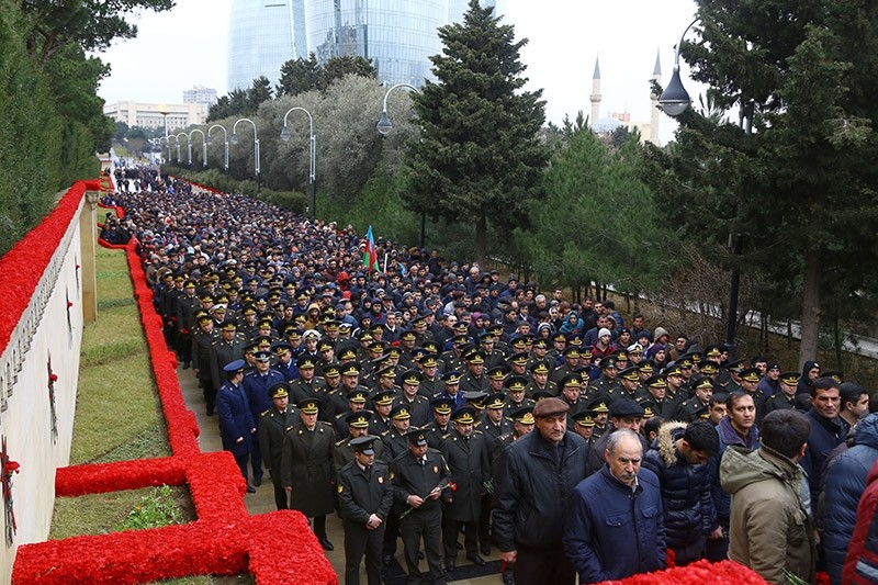 Memorial procession for the victims of Black January massacre, carried out by Soviet army in 1990, which left over 130 dead. Jan. 20, 2017. (AA Photo)
