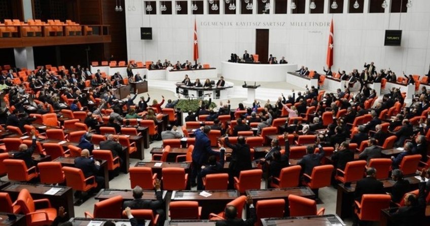 Darbe, terör, cinsel istismara idam cezası