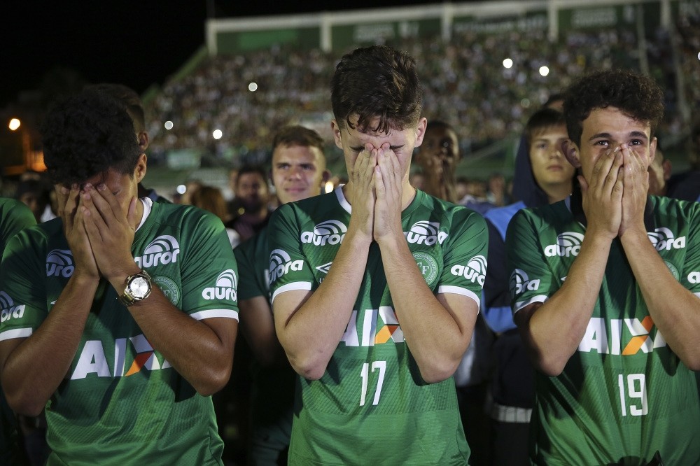 Players of Chapecoense football club participate in a tribute to their fellow players killed in a plane crash at the club's stadium in Chapeco, Santa Catarina, Brazil.