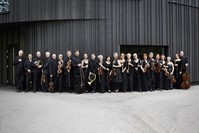 Freiburger Barockorchester, also known as u201cFreiburgersu201d in music scene, who gained fame with modern works they create using instruments from Baroque era, will join Matthias Goerne, one of most acclaimed baritones of our day, on u0130u015f Sanatu2019s stage.