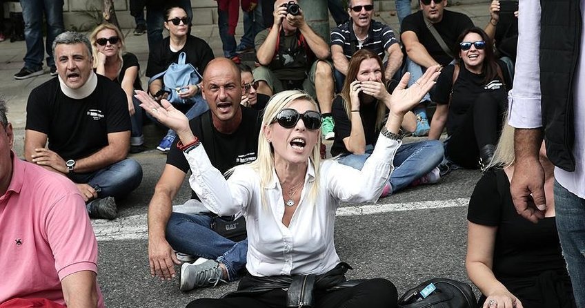 Yunanistan'da basın mensuplarından protesto