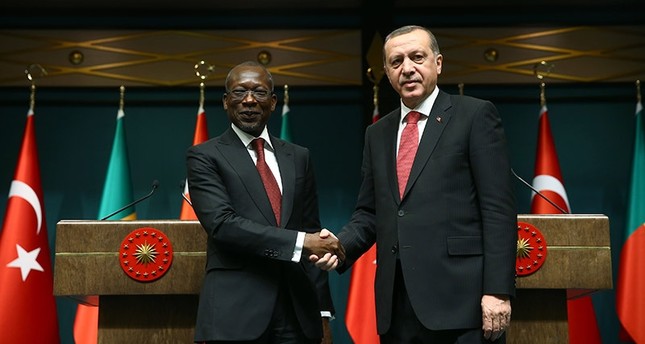 Turkish President Erdoğan meets Benin President Patrice Talon in the Presidential Complex in Ankara on Dec. 6, 2016. (AA Photo)