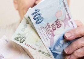 2000 yılı ve sonrasında emekli olan 5 milyon emekliye 355 lira zam!