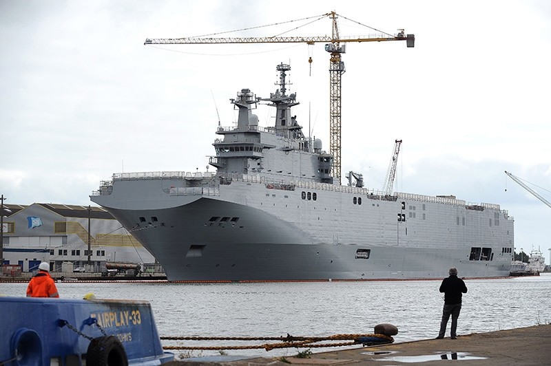 This file picture taken on May 9, 2014 shows the Vladivostok warship, a Mistral class LHD amphibious vessel ordered by Russia to the STX France shipyard in Saint-Nazaire, western France. (AFP Photo)