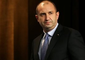 Bulgaristan Cumhurbaşkanı Rumen Radev parlamentoyu feshetti!