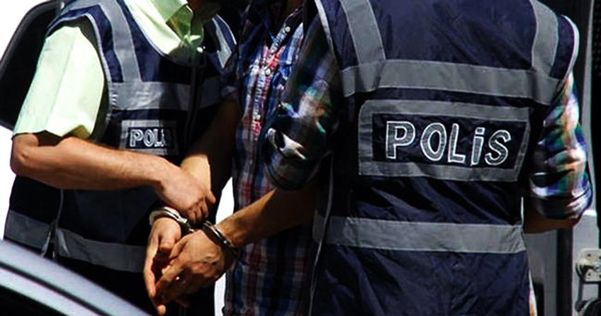 FETÖ'den 1100 kişi tutuklandı