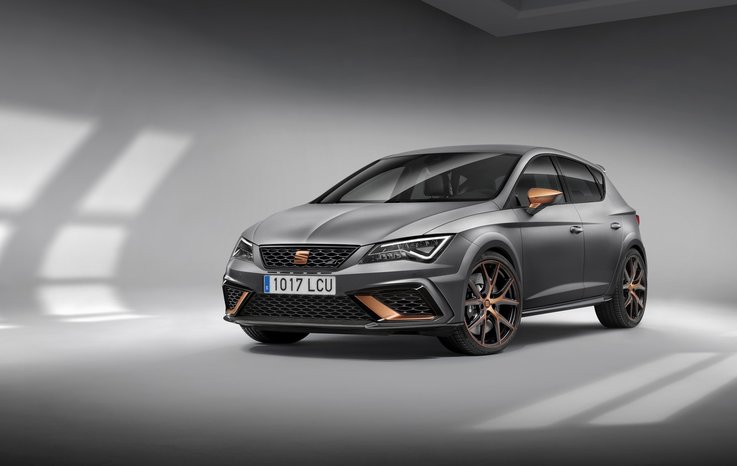 SEAT’IN EN GÜÇLÜ YOL OTOMOBİLİ LEON CUPRA R