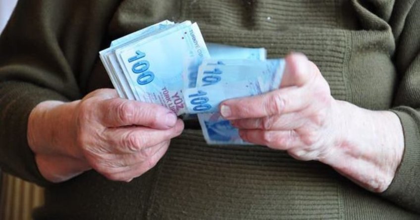 Emekliler ikinci zamlarını almaya hazırlanıyor