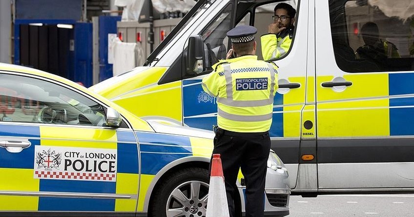 İngiltere’de Müslüman milletvekiline şüpheli paket gönderildi
