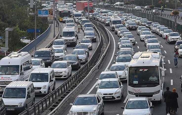 TRAFİK SÜRESİNDE İSTANBUL AVRUPA LİDERİ!