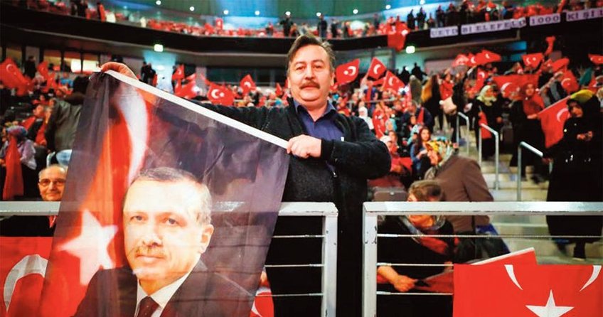 Almanyalı Türkler Erdoğan’ın yanında