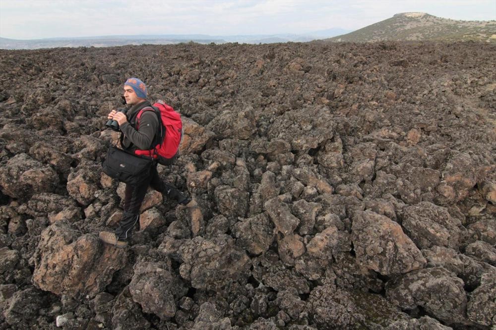 Kulau2019s landscape, formed by centuries of volcanic activity, is home to the first lava tunnel in Turkey. There are footprints believed to belong to ancient civilizations here. (Photo courtesy of Kula Volcanic Geo-park)