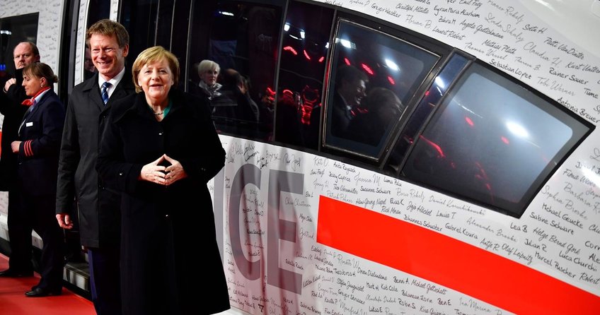 Merkel, Berlin-Münih arasını 4 saate indiren hızlı tren hattını açtı