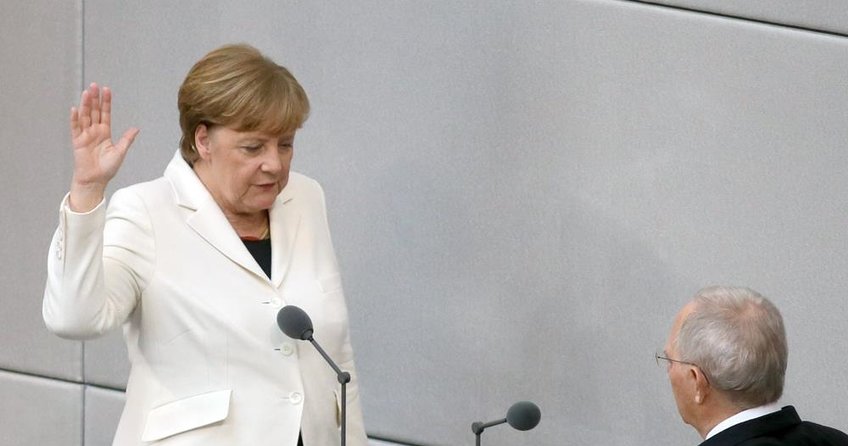 Merkel Başbakanlık yeminini etti