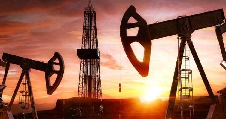 Rus Ural petrolünün varil fiyatı yaklaşık yüzde 38 azaldı