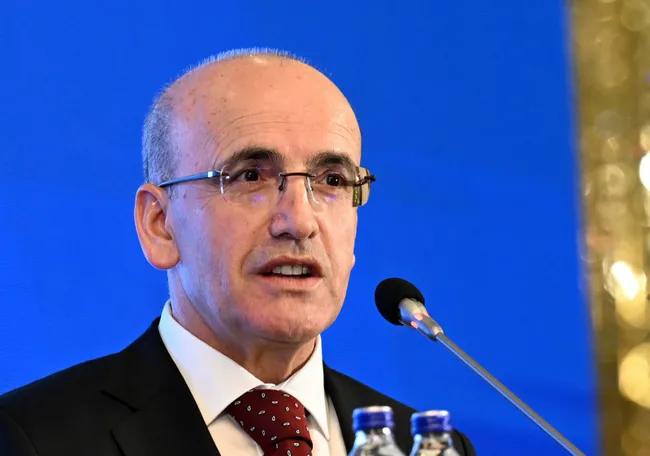 bakan-simsekten-para-politikasi-ve-enflasyon-mesaji-1704365685227.jpg