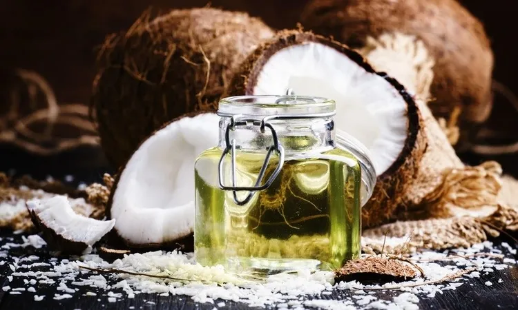 Hindistan cevizi yağı erkekler için de önemli! Hindistan cevizi yağı erkekler için de önemli!