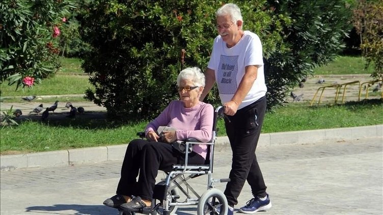 Türkiye’de yaşlılık oranı %10’u aştı