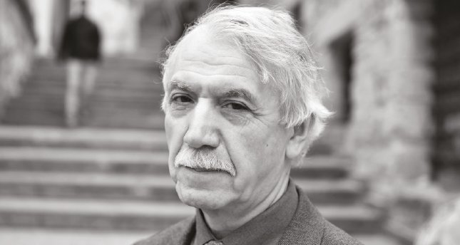 Camideki rektör: Erol Güngör