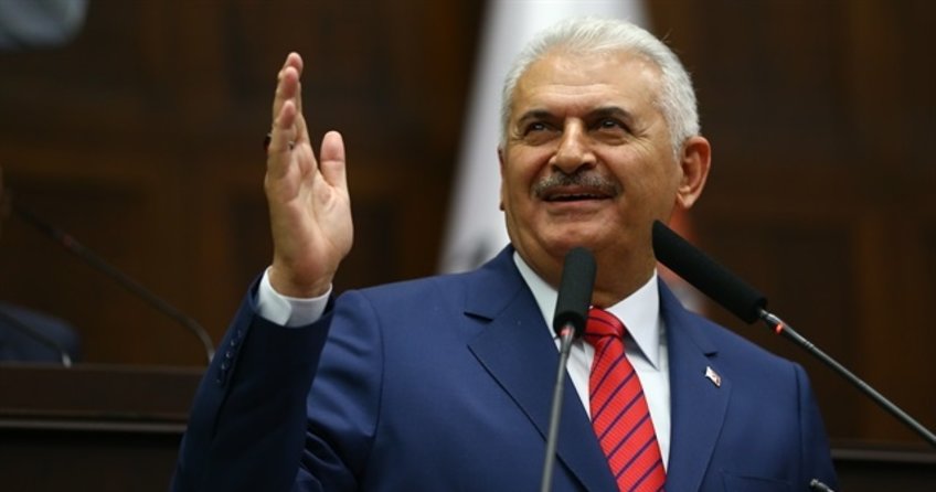 Başbakan Yıldırım: Anayasa değişikliğiyle vesayet odaklarına son darbeyi vuracağız
