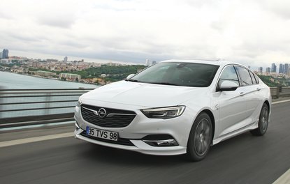 TEST · Opel Insignia Grand Sport 1.6 CDTi 6AT