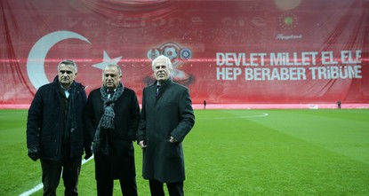 Fatih Terim, u015eenol Gu00fcneu015f and Mustafa Denizli gather in Vodafone Arena before the solidarity match against terror. (AA Photo)