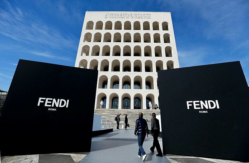 Fendi En Cok Arananlar Listesinde Cosmopolitanturkiye
