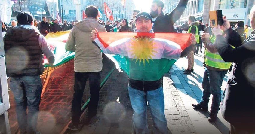 Alman polisinden bir skandal daha! PKK’ya kollama Türk’e yasak!