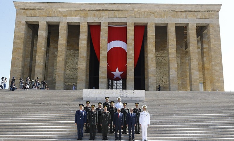 Prime Minister Binali Yu0131ldu0131ru0131m with members of the Supreme Military Council at Atatu00fcrk's Mausoleum in Ankara prior to the meeting (AA Photo)