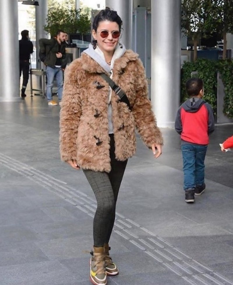Beren Saat Stili Samdan