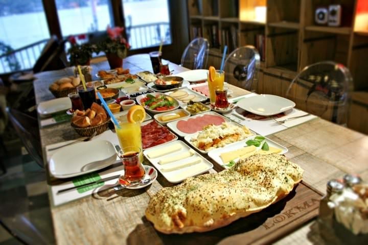 Anadolu Yakasi En Iyi Kahvalti Mekanlari Ve Fiyatlari Gezenti Anne