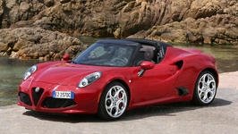 ALFA ROMEO 4C SPİDER TÜRKİYE’DE SATIŞA SUNULDU
