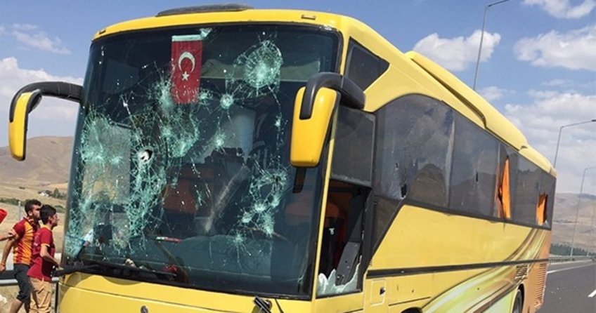 Konya'da çirkin olay! Beşiktaş taraftarlarına saldırı