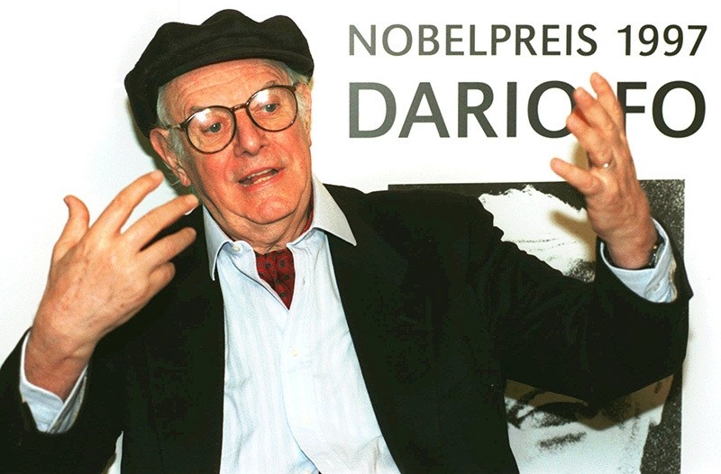 This Oct. 16, 1997 file photo shows Italy's winner of the 1997 Nobel Prize of Literature Dario Fo as he gives an interview during his visit to his German publishing house ,Rotbuch Verlag, at the 49th Frankfurt Book Fair, Germany. (AP Photo)