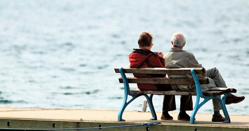 Göçmen alınmazsa emeklilik yaşı 70 olur