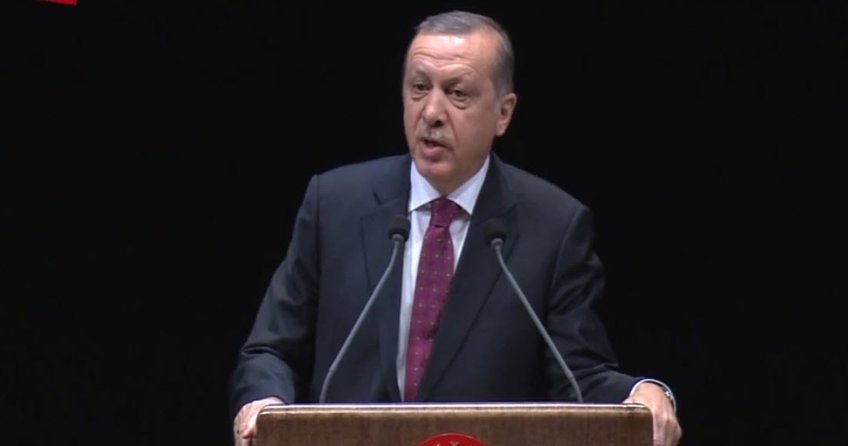 Cumhurbaşkanı Erdoğan: İki gözümüzü çıkarmaya çalışanlar kaybettikleri gözleriyle kalacaktır.