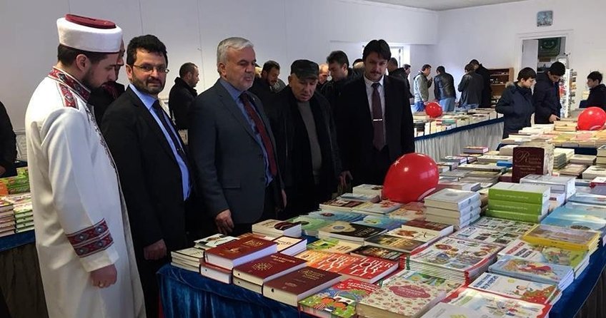 Almanyada Türkçe ve Almanca kitap sergisi açıldı