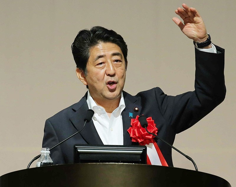 Japanese Prime Minister Shinzo Abe delivers a speech in Fukuoka on July 27, 2016. (AFP Photo)