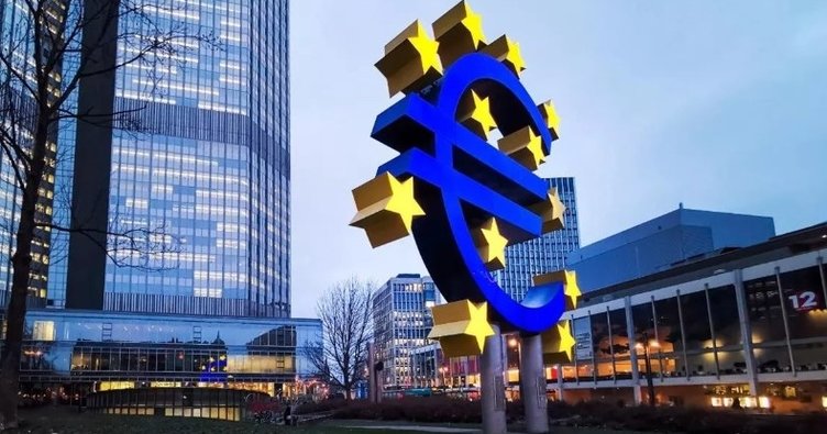 ECB 3 temel politika faizini 25 baz puan artırdı