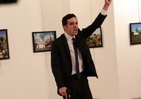 Büyükelçi Karlov'un katilinin cenazesi kimsesizler mezarlığına gömüldü
