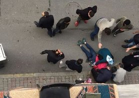 Ayrıldığı sevgilisini sokak ortasında öldürdü