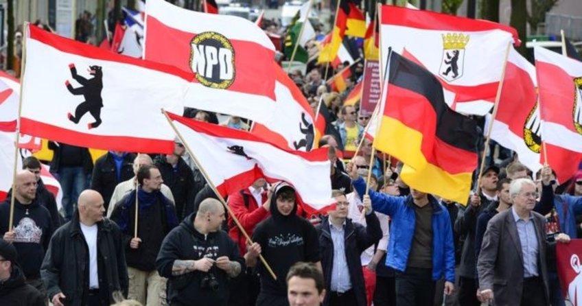 Almanya’da aşırı sağcı parti NPD’nin kapatılması davası