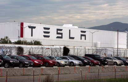 Tesla Çinde fabrika açmayı planlıyor