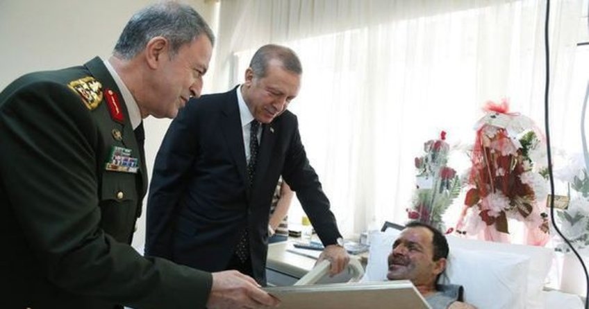 Nusaybin Gazisi Binbaşı Tetik, çiçeklerle karşılandı