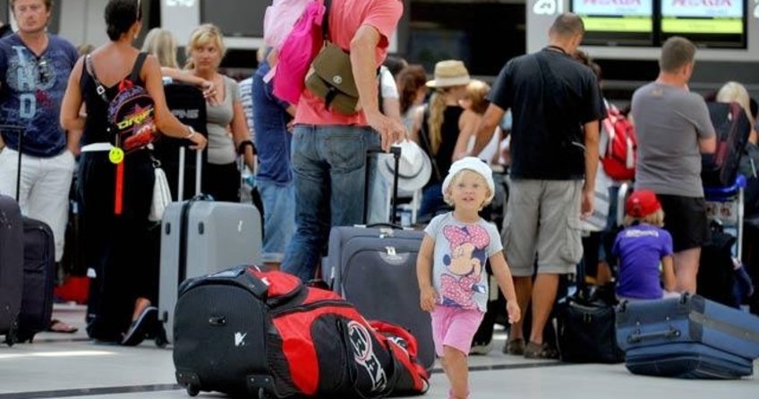 Pasaport kalktı, Ukrayna'dan 1 milyon kişi bekleniyor