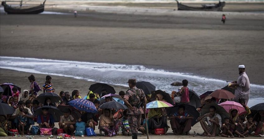 Myanmar hükümeti Bangladeşe geçişleri engelliyor