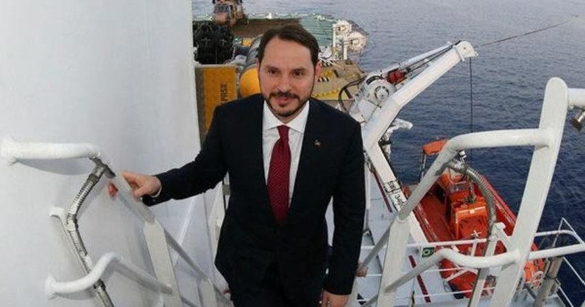 Bakan Albayrak Barbaros Hayrettin Paşa gemisini ziyaret etti
