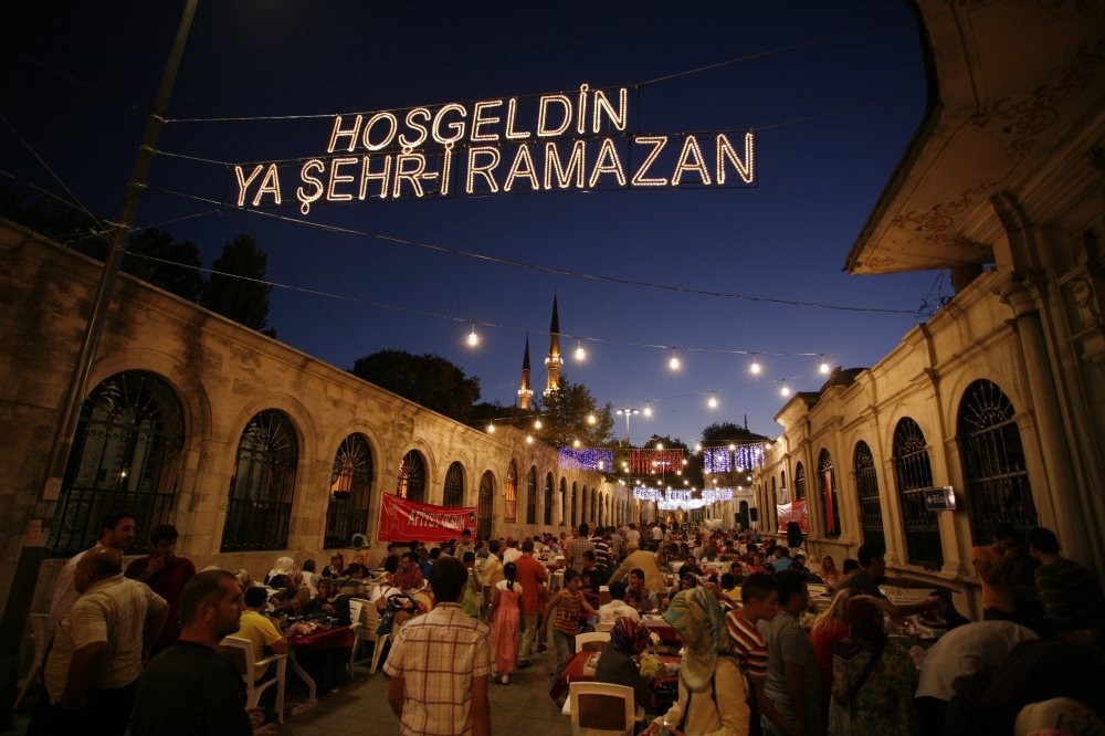 Photo by Emin u00d6zmen